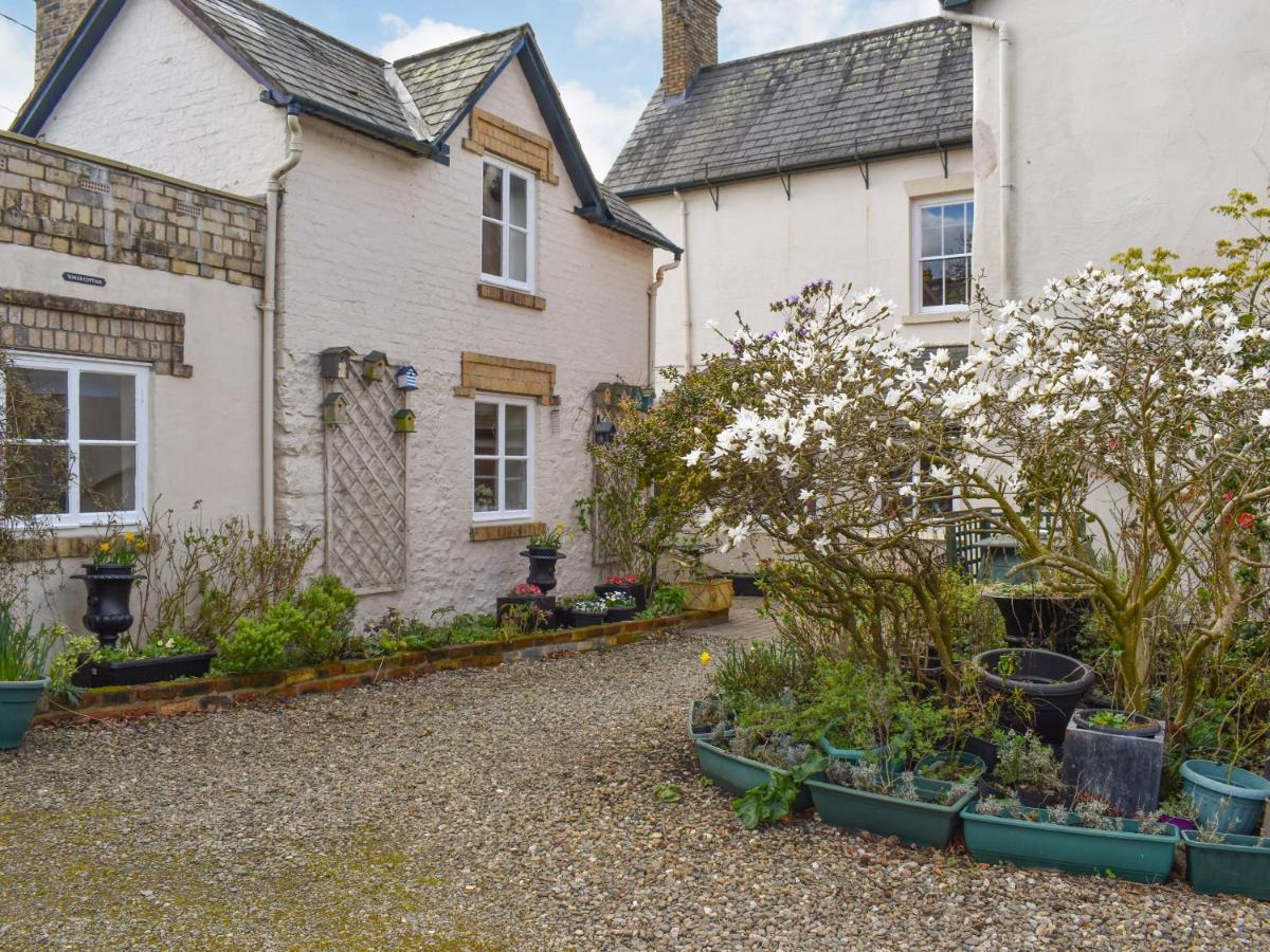 The Tower Cottage Llangollen Ngoại thất bức ảnh