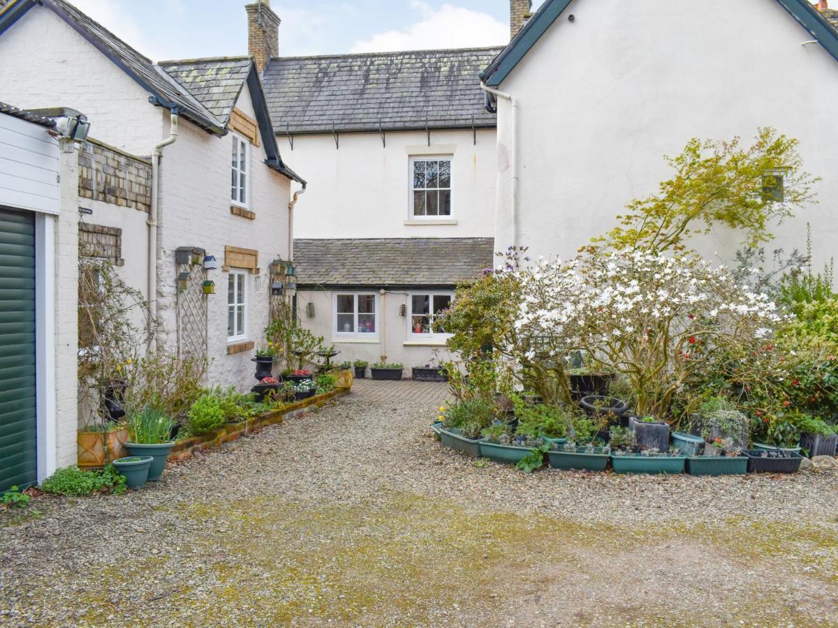 The Tower Cottage Llangollen Ngoại thất bức ảnh